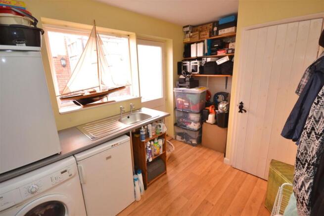 Utility Room.jpg