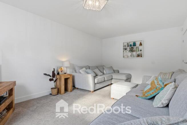 4 bed Detached for sale Image 7