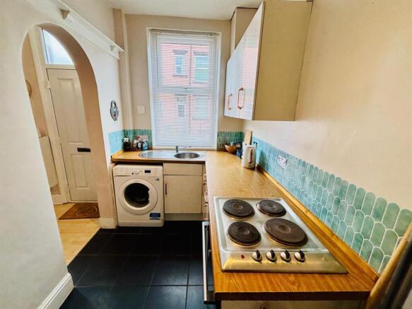 Fitted Kitchen: