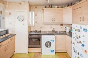 56, Selworthy House, Battersea Church Road, London SW11 3NG