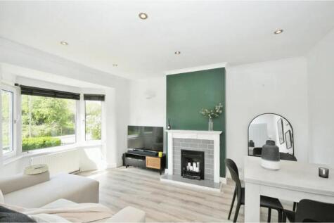 Slades Drive, Chislehurst, BR7