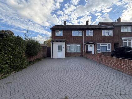 Bartelotts Road, Slough, Berkshire