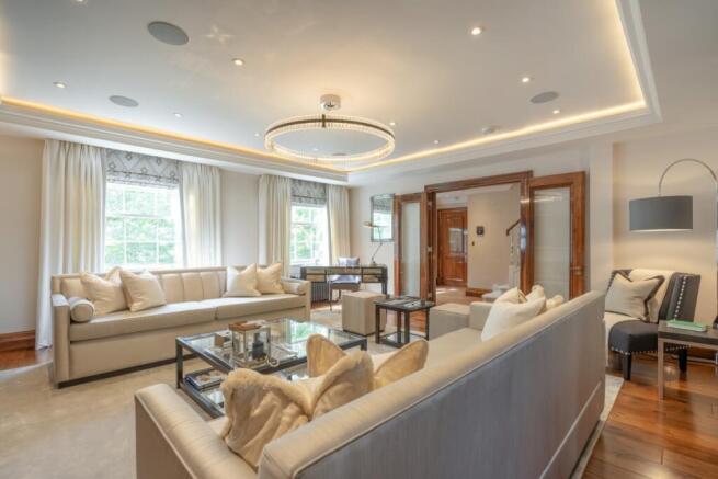 8693455-interior06