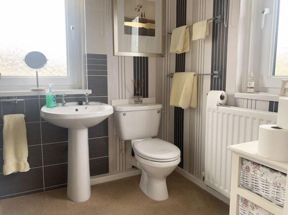 Shower Room (1)