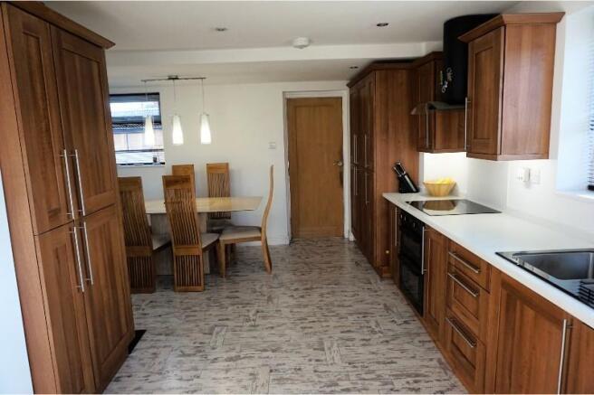 Kitchen / Diner