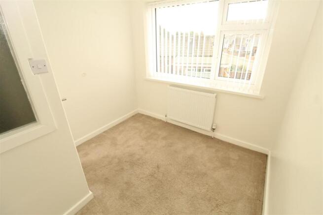 Bed5.JPG