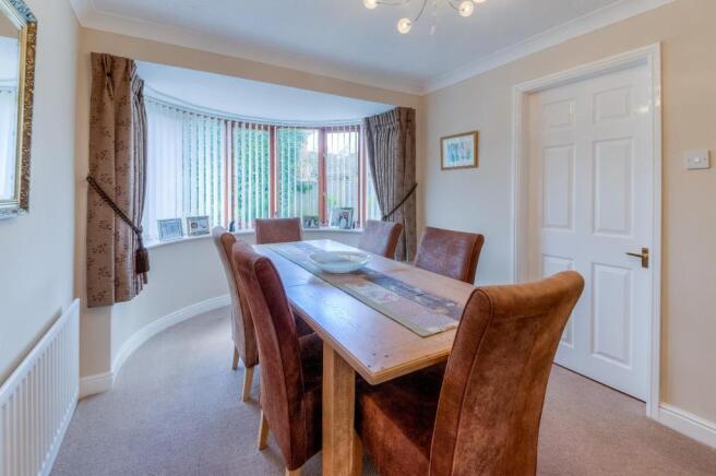 Dining Room.jpg