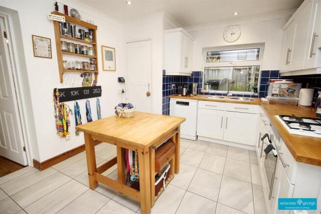 Kitchen 2