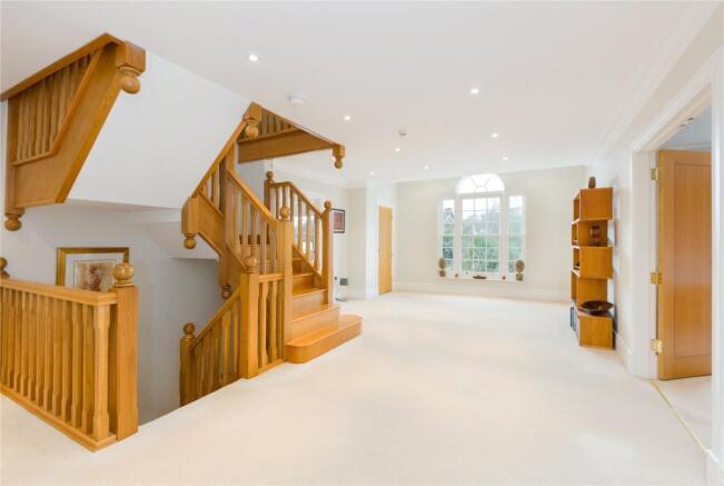 1st Floor Landing