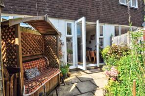 4, Upton Close, Henley-on-thames RG9 1BT