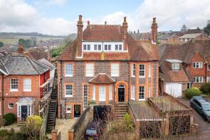 Flat 1, 5, Semaphore Road, Guildford GU1 3PS