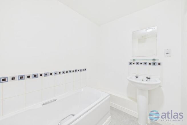 Knightswood Court, Mossley Hill, L18 photo 4