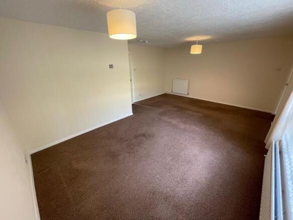 Living Room (2)
