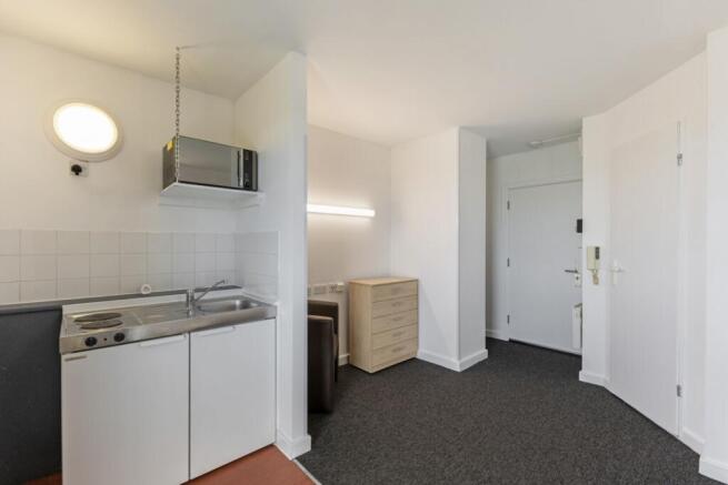 107949_Flat 14C 8...