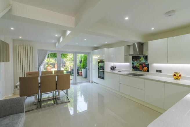 Kitchen / Diner