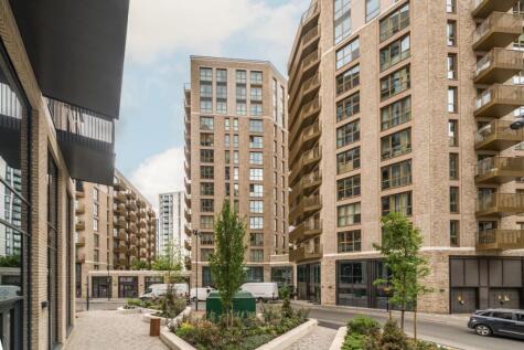 Capital Interchange Way, Brentford