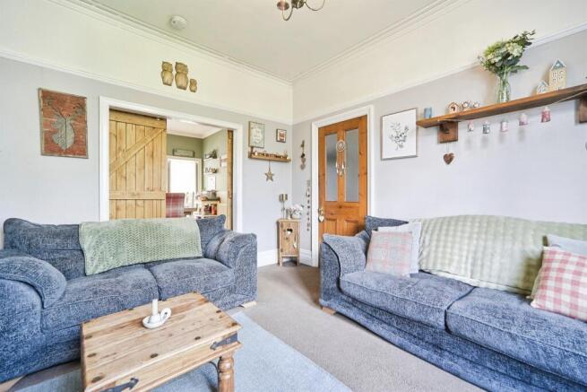 3 bed Terraced for sale Image 4