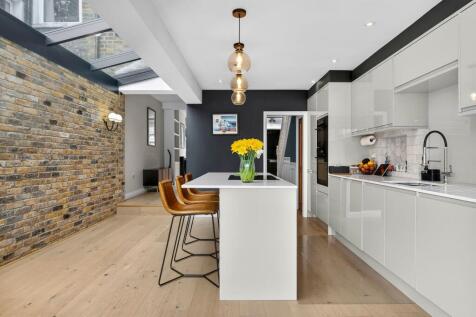 Ulverscroft Road, London, SE22