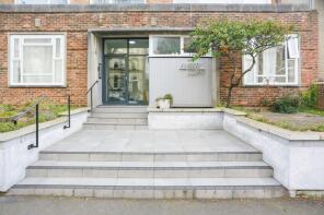 8, 38 Amber Court, Salisbury Road, Hove BN3 3AA