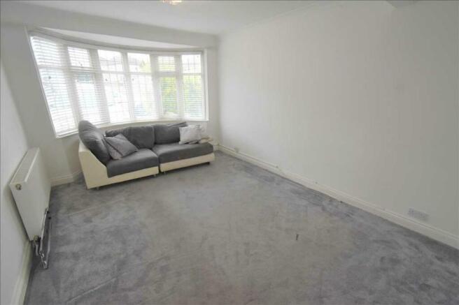 LIVING ROOM.jpeg