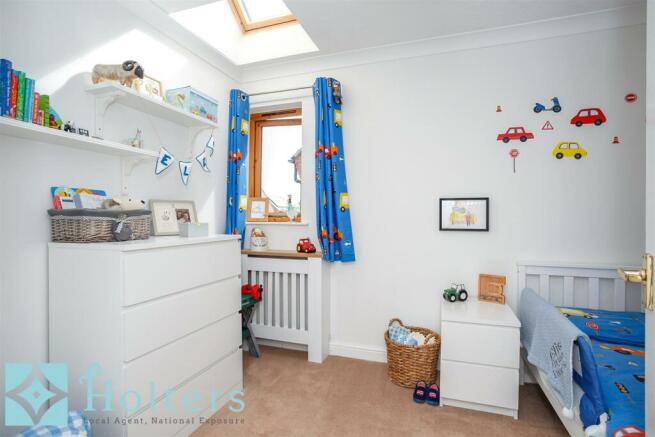 Bedroom 4.jpg