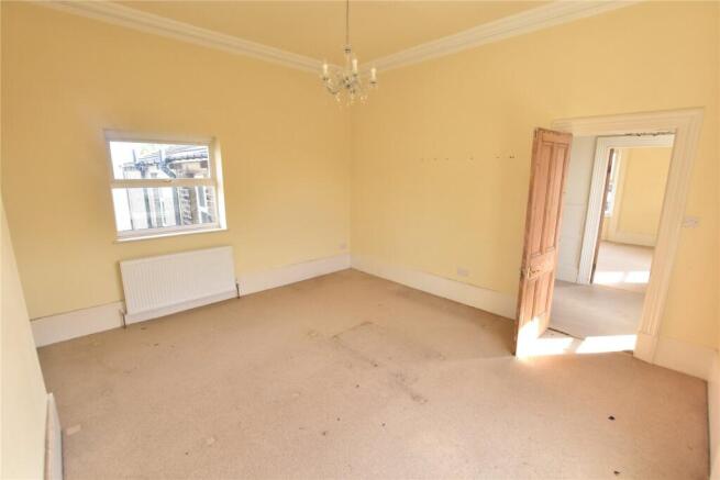 2 bed Semi-Detached for sale Image 6