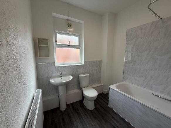 sherwood bathroom