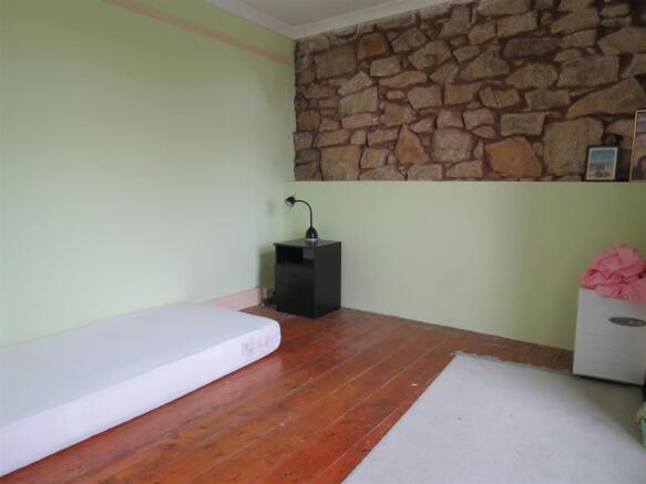 Bedroom 2: