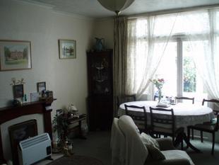 16' Dining Room