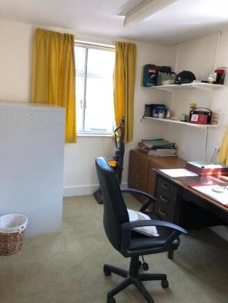 Photo 16