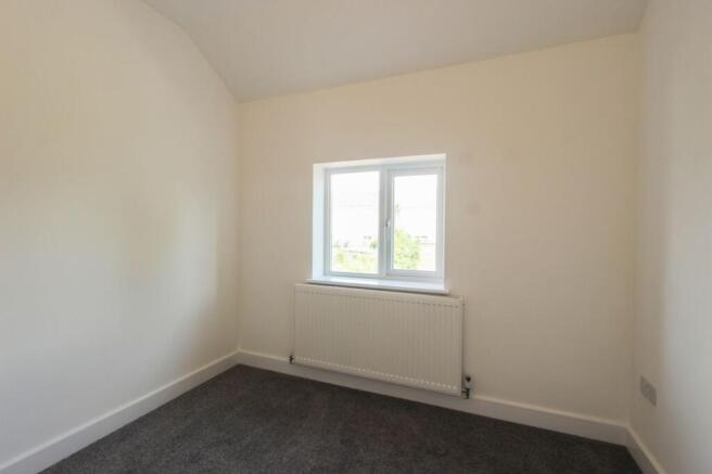 3 bed House to rent Image 12