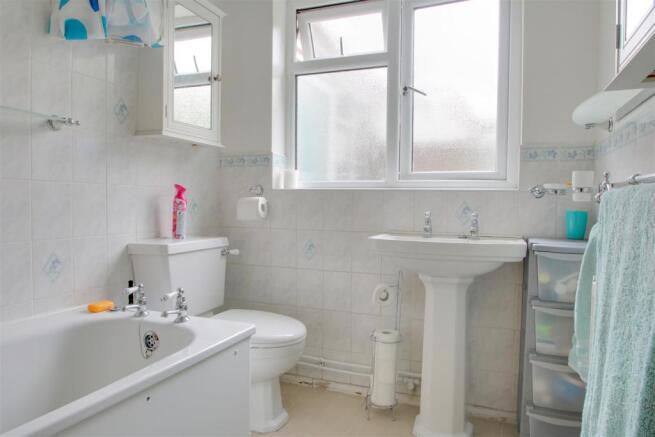 BATHROOM:
