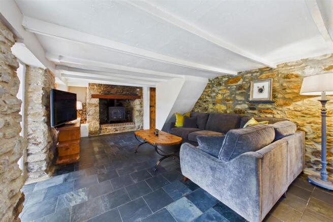Lounge.