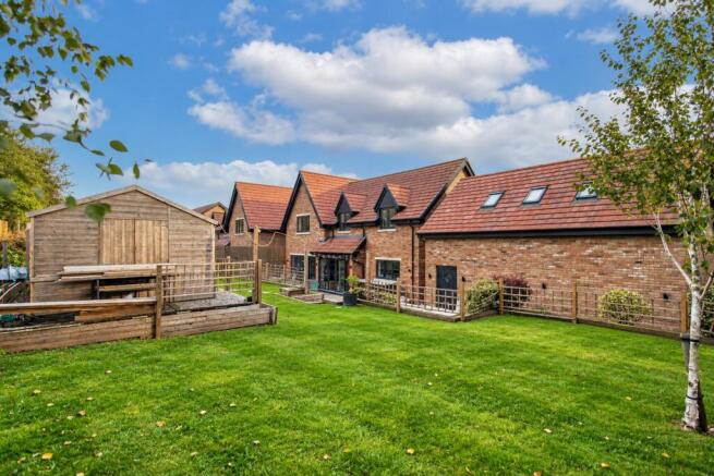 1 Brodhurst Close-AI-12.jpg