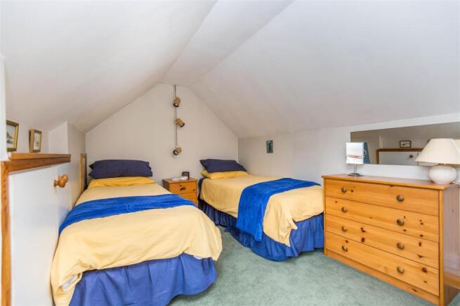 Bedroom 3.jpg