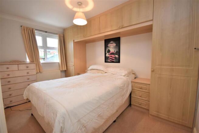 Bedroom 2.JPG