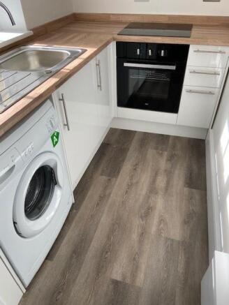 BF, 23 Southleigh Ro