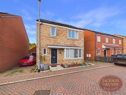 Crestwood Close, Goldings, NN3 8NR