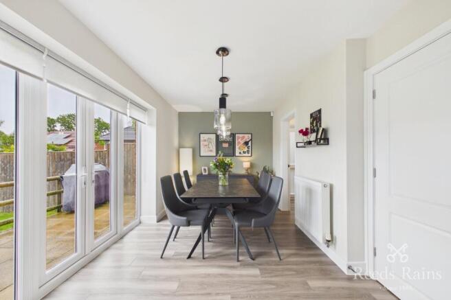Kitchen Diner