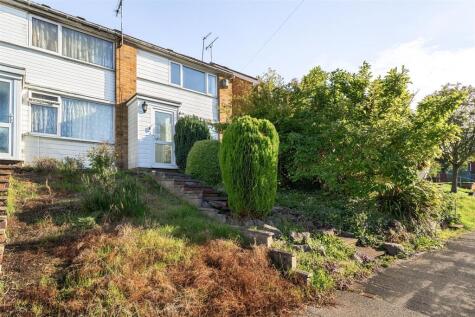 Frobisher Road, Rugby, CV22