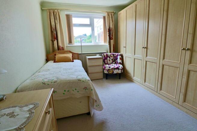 Bedroom 1 (Double)