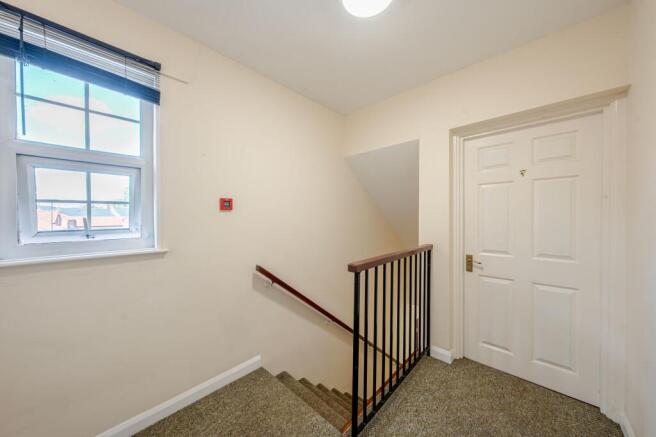 1 bed Apartment for sale Image 6
