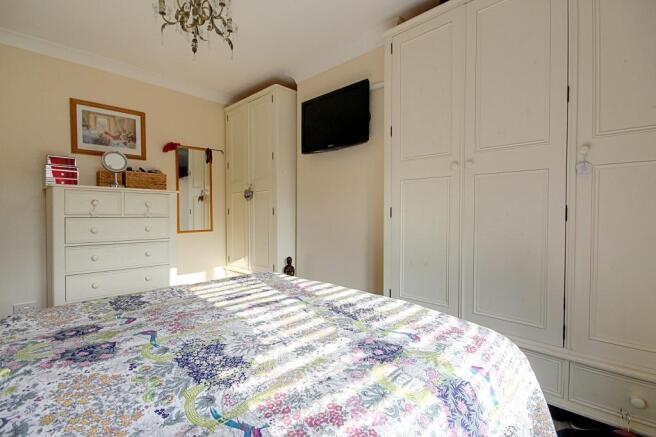 Bedroom 1 (Double)