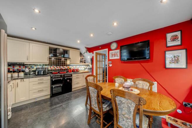 3 bed Link Detached House for sale Image 7