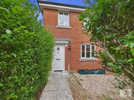 30, Peasey Gardens, Ipswich IP5 2GX