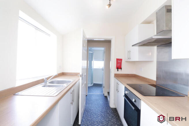 4 bed Block of Apartments for sale Image 5