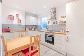 Flat 3, 6, Lichfield Road, Cricklewood, London NW2 2RE