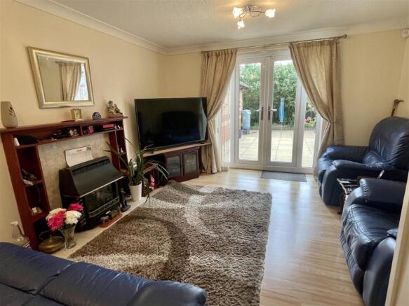 Living/Dining Room