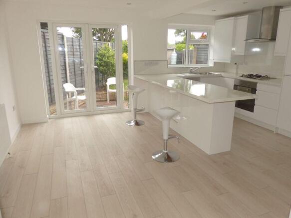 Fitted Kitchen