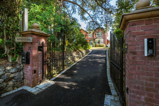 GATED ENTRANCE